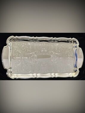VTG Oneida “Chippendale” Etched Pattern 18 in Silverplate Cocktail Tray c. 1999